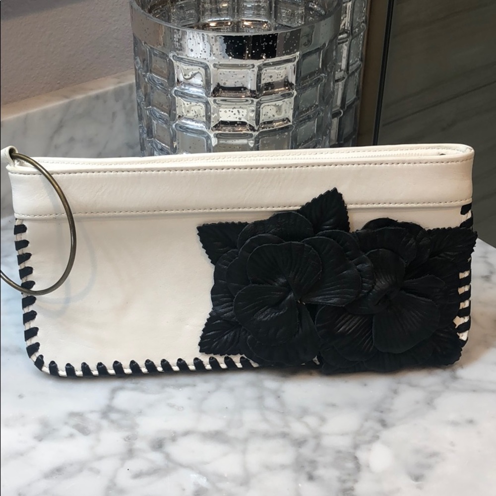 Black & White small wristlet purse